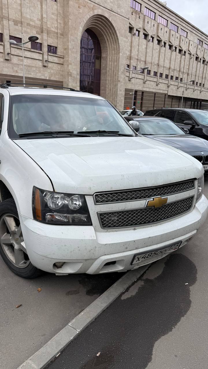 Chevrolet Tahoe 2013 год